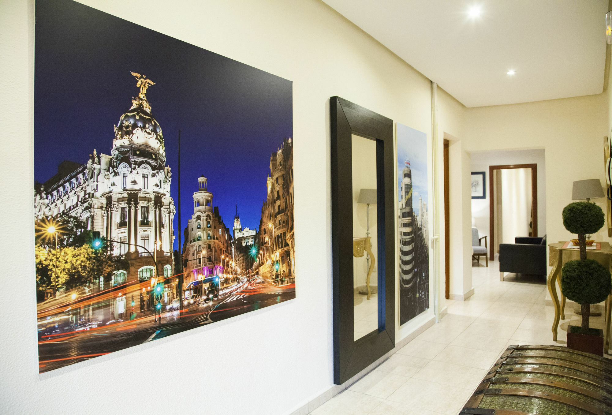 Hostal Arriaza มาดริด ภายนอก รูปภาพ